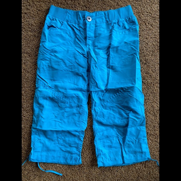 💖2 for $20 - New 100% Polyester Capris - Picture 1 of 5
